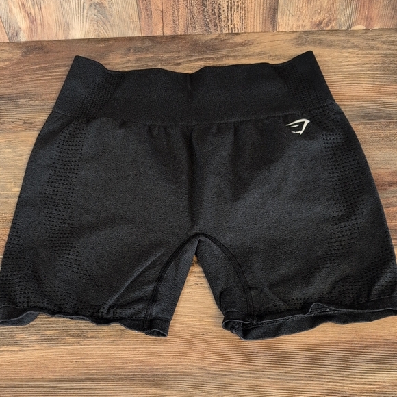 Gymshark Pants - Gymshark Black Women's Athletic Biker Shorts XL M628